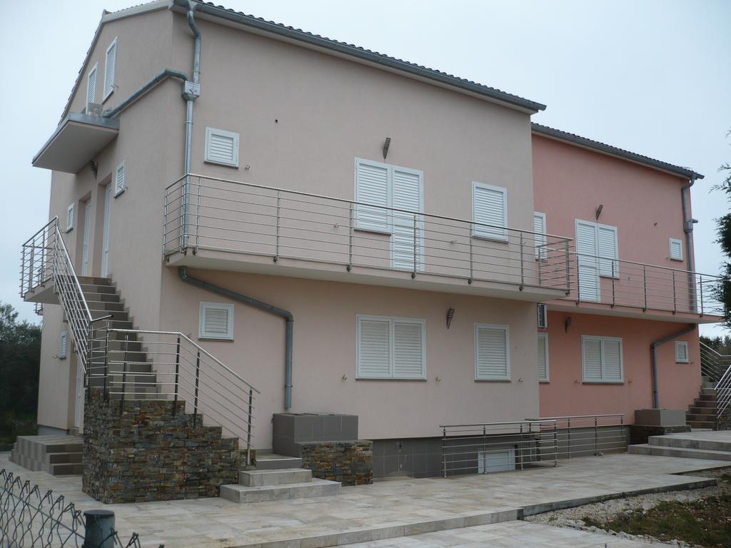 Olive Apartments Ugljan Δωμάτιο φωτογραφία
