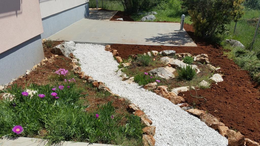 Olive Apartments Ugljan Εξωτερικό φωτογραφία